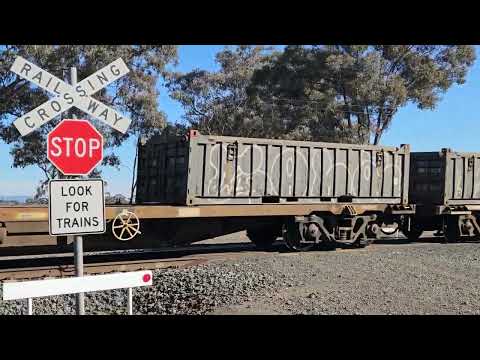 4PM4 PN Steelie + intermodal to Melbourne, 1155, 23/6/24, Deep Lead Loop VIC