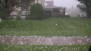 preview picture of video 'July 24, 2009 - Edgewood & Greeley, Iowa large damaging hail!'