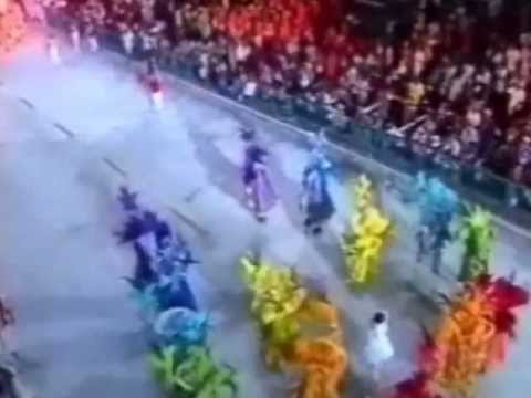 Viradouro 2003 - A Viradouro Canta e Conta Bibi Uma Homenagem ao Teatro Brasileiro.wmv