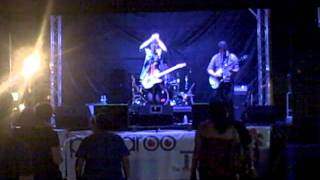 Phantoms- Dust Live at Pocaroo 2011