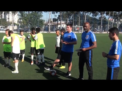 Base do Corinthians nas resenhas com Carlos Freitass