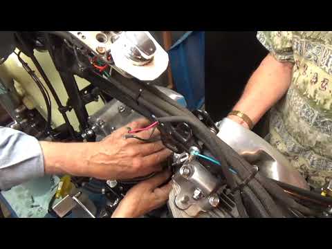 Installing The Intake Manifold On a Harley Davidson Shovelhead AND More Parts For the Project Bike!