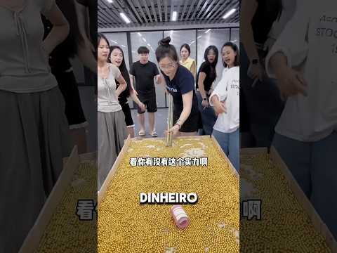 💵🔥 A grande disputa! Quem levará o dinheiro para casa hoje? 😲🏠#shorts