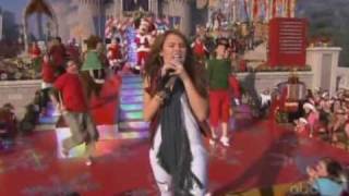Miley Cyrus Santa Claus is Coming To Town (Christmas Day Parade 2008) HQ