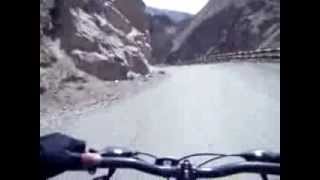 preview picture of video 'Lamayuru - Khaltse, Ladakh, Cycle Downhill'