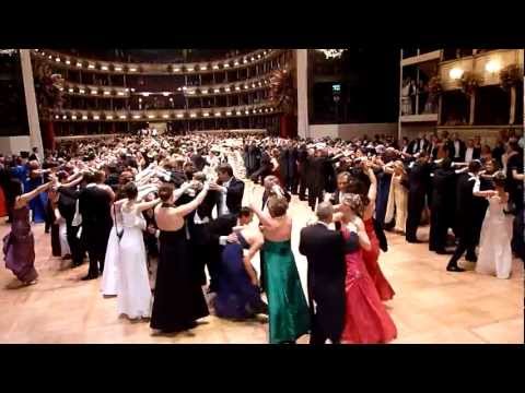 Opernball 2012, Wien, Galopp nach der Mitternachtsquadrille