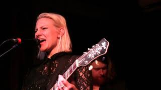 SMOKE FAIRIES - Feel It Coming Near - Oporto - Leeds - 02/02/2020.