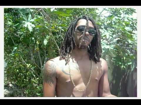 an vé pa lévé pon drapo blan chienlariprod walton