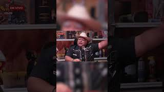 Gerardo Ortiz comparte anécdotas en su visita a Don Cheto | DCHA