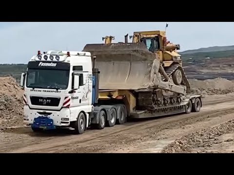 Transporting Large Caterpillar D11R Bulldozers - MAN Heavy Transport