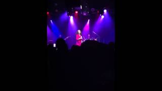 Amel Larrieux - Giving Something Up