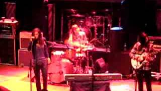 Meg &amp; Dia - (HoB) Are There Giants Too, in the Dance