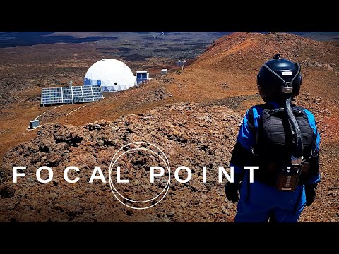 這位天體物理學家在假的火星上尋找超新星的線索 (This Astrophysicist Hunts for Supernovae Clues on a Fake Mars)