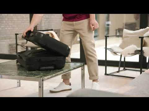 Kelioninis Eastpak Tranzshell S lagaminas juodas vienas dydis (EK00073F008)