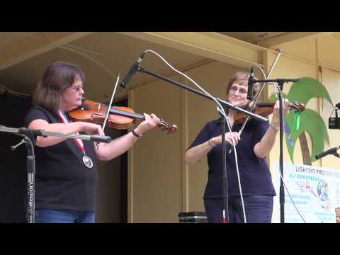 2013-08-03 Entertainment - Sue Condit and Andi Skelton - Ukiah Fiddle Contest 2013