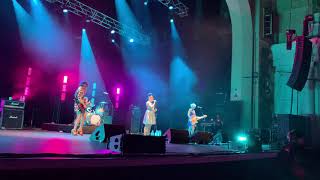 Bikini Kill - Magnet (Live)