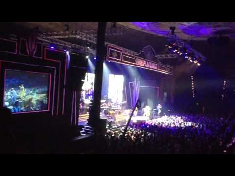 5Romeo - Cantik [at] irreplaceable concert