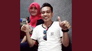 Download lagu Demenan Batin (feat. Ummy Nabilla) mp3 Download lagu Demenan Batin (feat. Ummy Nabilla) mp3