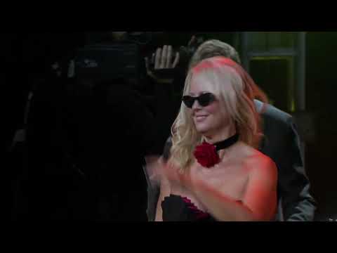 The B52s - Love Shack - Live In Athens, Ga'' (2011) (Audio DTS 5.1)