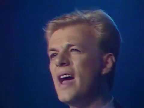 Zrinko Tutić - Doris