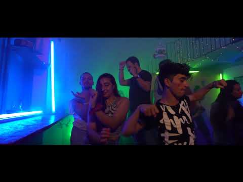 Lucas Sugo ft Nestor Valsi - Ella me seduce (Video Oficial)
