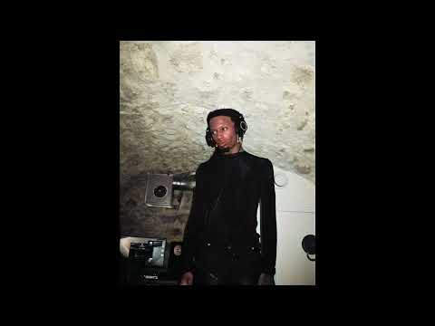 Playboi Carti - ROAR (Cave Era) [NEW LEAK]