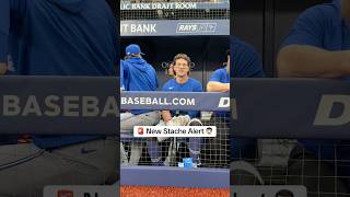 There are 5 moustaches on the Toronto Blue Jays now ???????? #MLB #Toronto #BlueJays