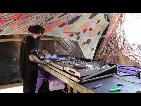 Dr. Hank @ Zuvuya Festival 2018 - Brazil, Luziania (Pt I)