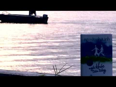 Sách Hay Mỗi Ngày Số 12 : Ngồi Khóc Trên Cây