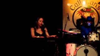 Eden Brent - Aint Got No Troubles.MPG