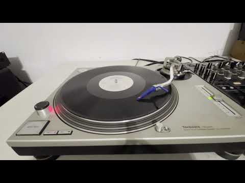 Steve “Silk” Hurley Featuring M. Doc - It’s Percussion