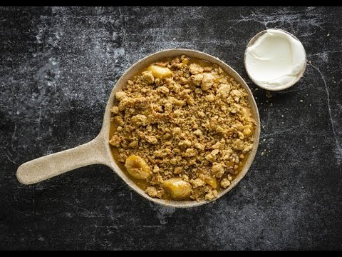 download lagu mp3 mp4 Banana And Toffee Crumble, download lagu Banana And Toffee Crumble gratis, unduh video klip Banana And Toffee Crumble