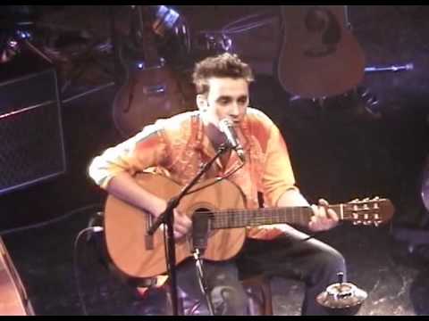 Damien Saez (25 juin 2005 - Paris - Bouffes du Nord) 06 - Clandestins