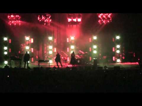 Nine Inch Nails with Mariqueen Maandig - Parasite