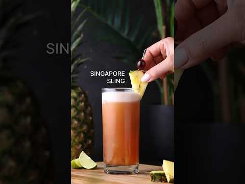 Singapore Sling - an amazingly delicious summery tiki cocktail recipe #cocktailrecipe #summerdrink