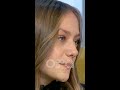 Dy Vlogeret E Njohura Eleni Dhe Steisi Përloten Në Studio Për Mamanë E Tyre
