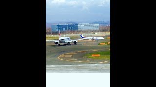 春の新千歳空港を次々に離陸していく旅客機たち１