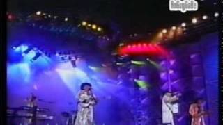 Cover art for me anda buscando la ley