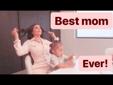Kylie Jenner being the best mom for 2 minutes straight.