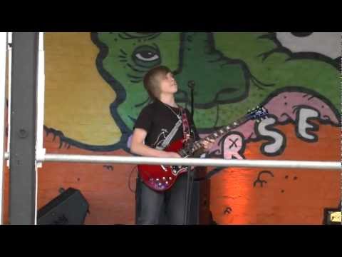 JAMES BELL -  The White Horse - NANTWICH -  During Nantwich Music Festival 2012