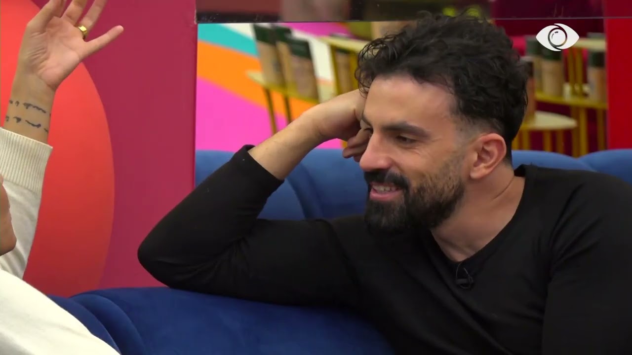 “Pse njihen dy njerëz, për hall?”/ Aldo-Livias: Ti nxitohesh aq shumë kur flet…