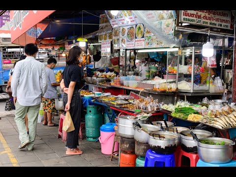 [4K] 2020 Thai street food at Pluk Chit 1 Alley on Rama IV road, Bangkok