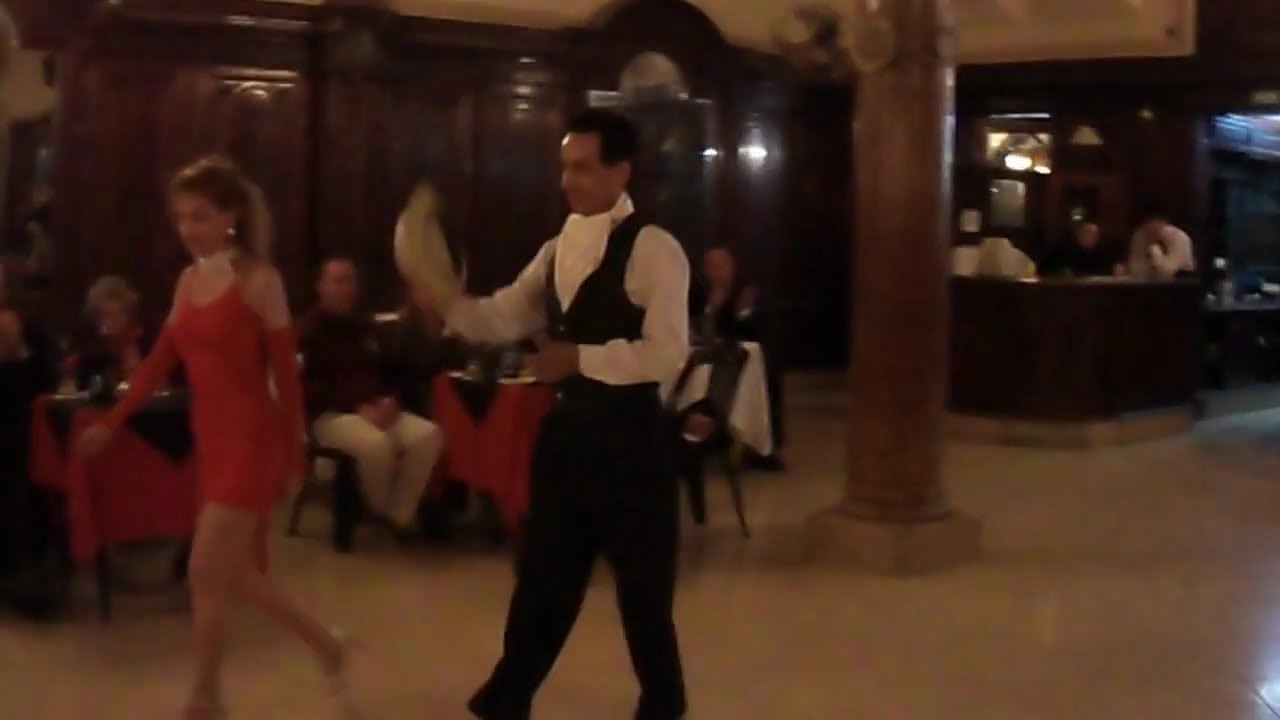 Quique Camargo y Mirta Milone (Tango Canyengue) "Zorro Gris" Por "Los Tubatango"  (Sábado 11-08-12)