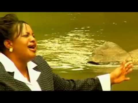 Ruth Wamuyu - Nguguthingata (Official Video)