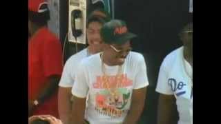 2 Live Crew ~ Move Somethin&#39; ( Explicit )