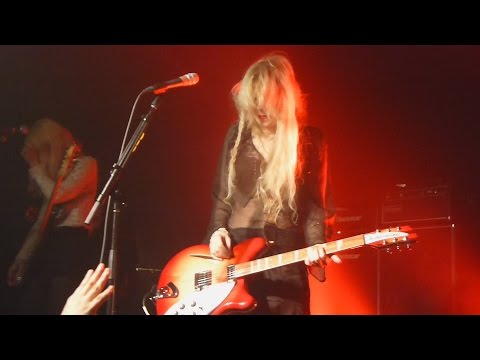 Courtney Love - Miss World - Live 5-8-15