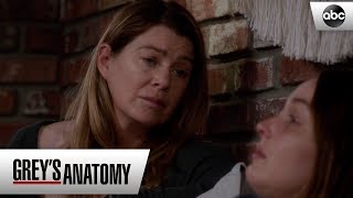 Meredith Is There For Jo - Grey&#39;s Anatomy Season 15 Episode 24