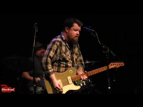 DAMON FOWLER ⋆ Up The Line ⋆ Sellersville Theater 1/10/18