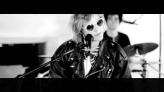 Soko - Temporary Mood Swings - Deezer Session
