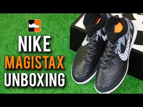 MagistaX Proximo Indoor Shoes Unboxing - Nike FootballX Collection